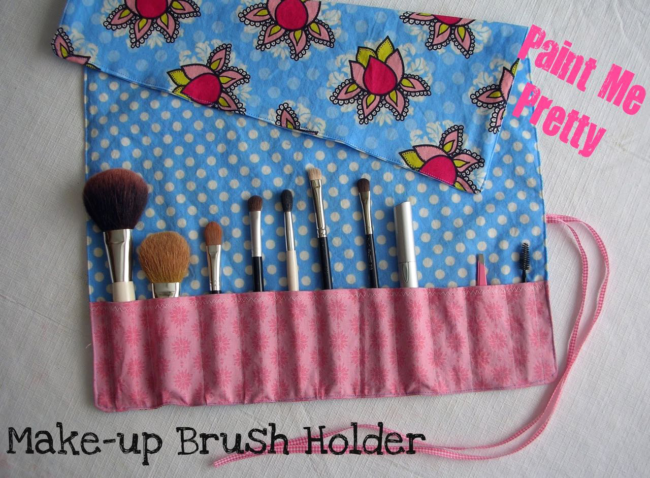 Makeup Brush Roll Holder Tutorial ~ DIY Tutorial Ideas!